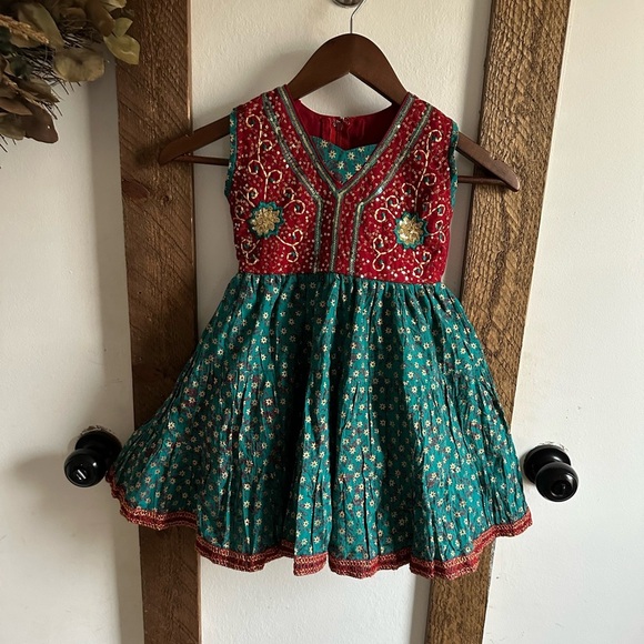 Beautiful Handmade Girls Ethnic Christmas Colored Dress size 6 sequined